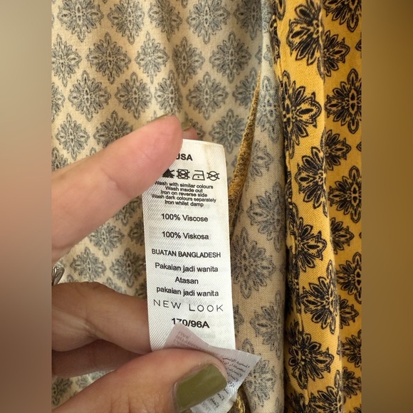 New Look Bohemian Kimono, size medium. - Picture 7 of 7